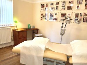 Hygienic acupuncture treatment room